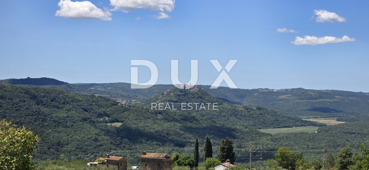 ISTRIA, MONTONA - Una favolosa opportunità di investimento nel cuore dell'Istria, terreno con edificio in pietra