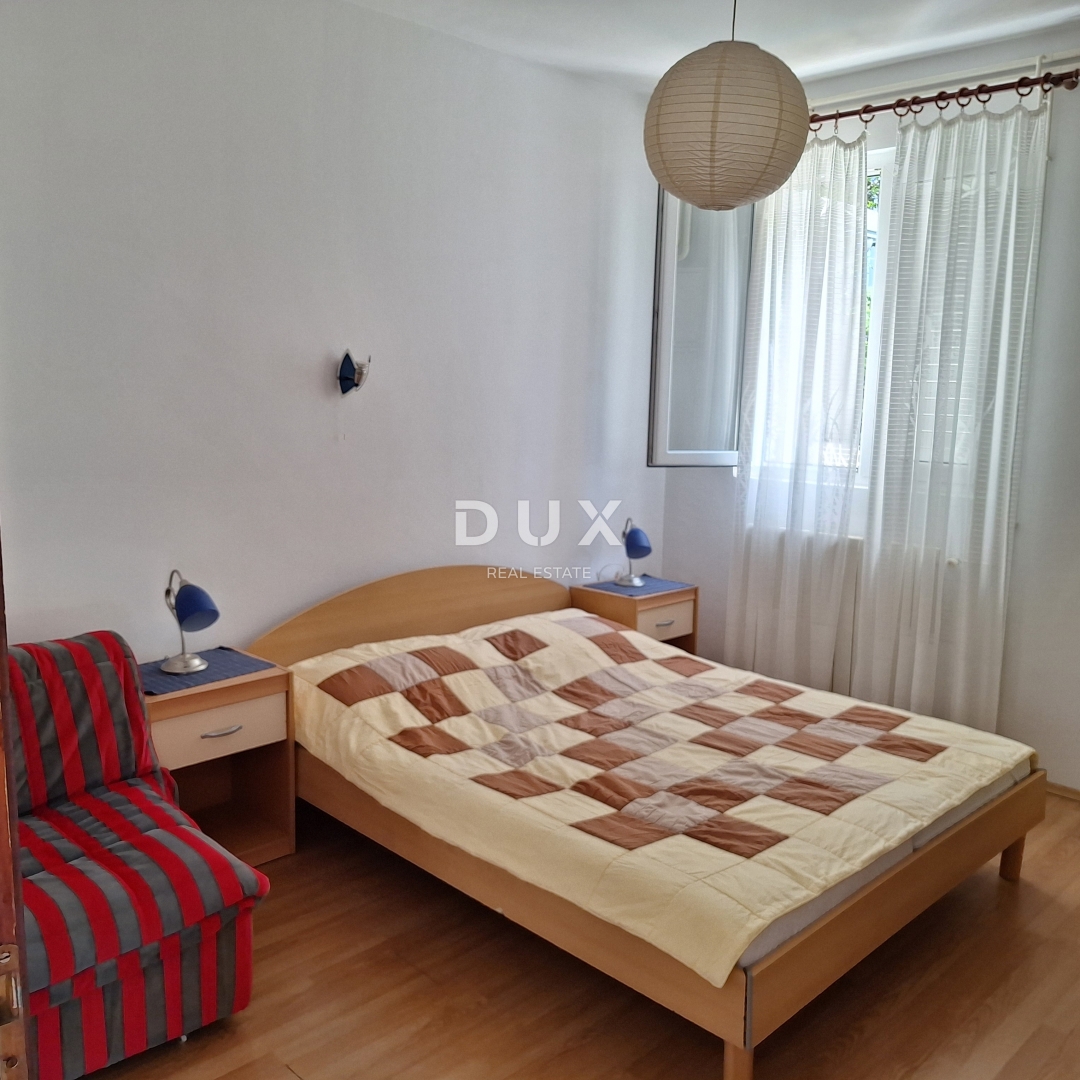 ISOLA DI KRK, CITTÀ DI KRK - Casa indipendente in posizione privilegiata