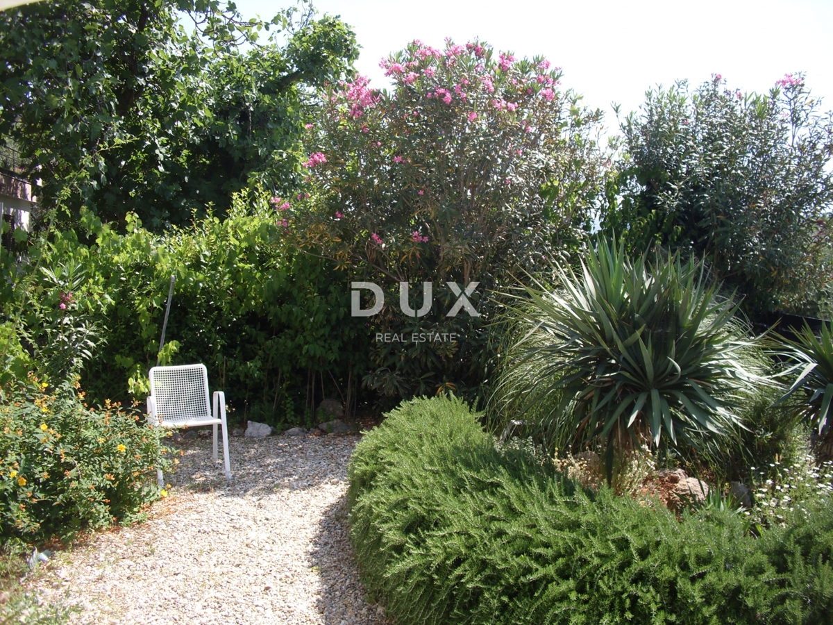 ISOLA DI KRK, CITTÀ DI KRK - Casa indipendente in posizione privilegiata