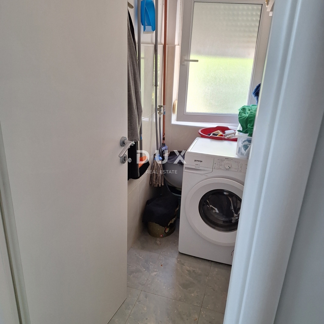 ISOLA DI KRK, CITTÀ DI KRK - Casa indipendente in posizione privilegiata