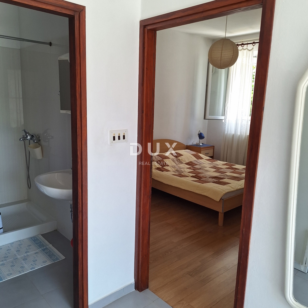 ISOLA DI KRK, CITTÀ DI KRK - Casa indipendente in posizione privilegiata