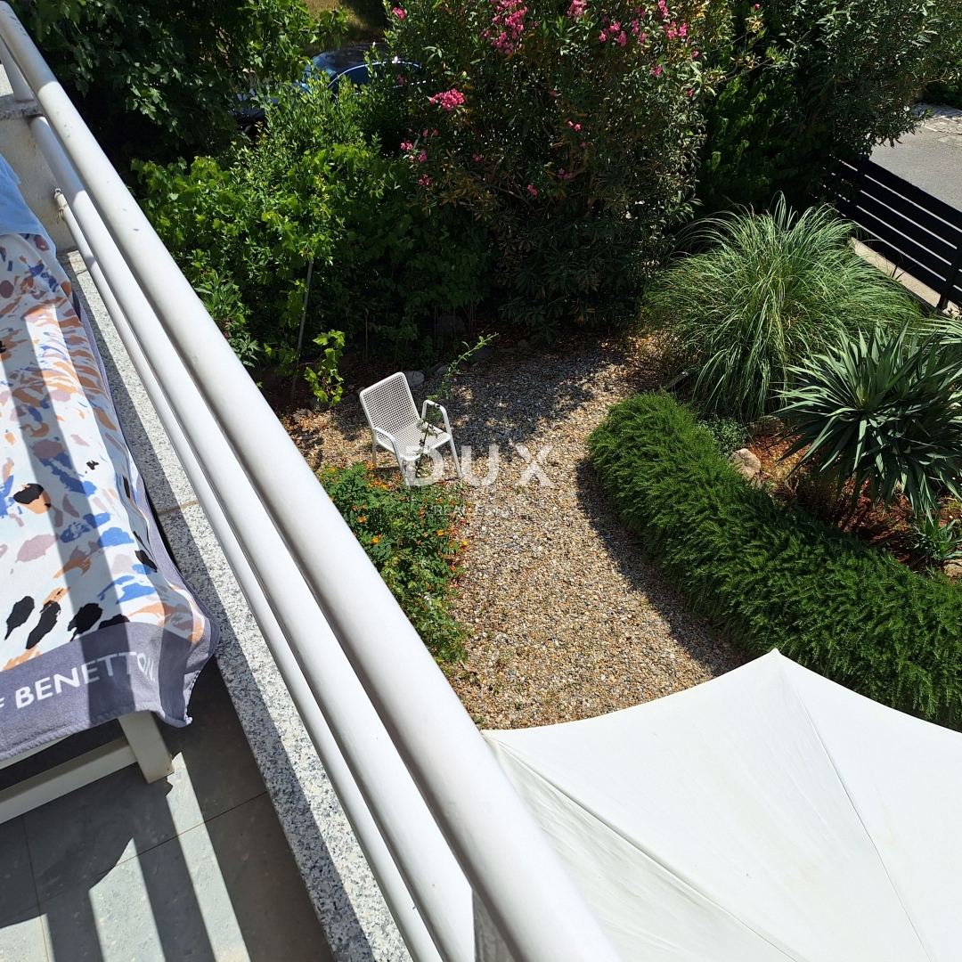 ISOLA DI KRK, CITTÀ DI KRK - Casa indipendente in posizione privilegiata