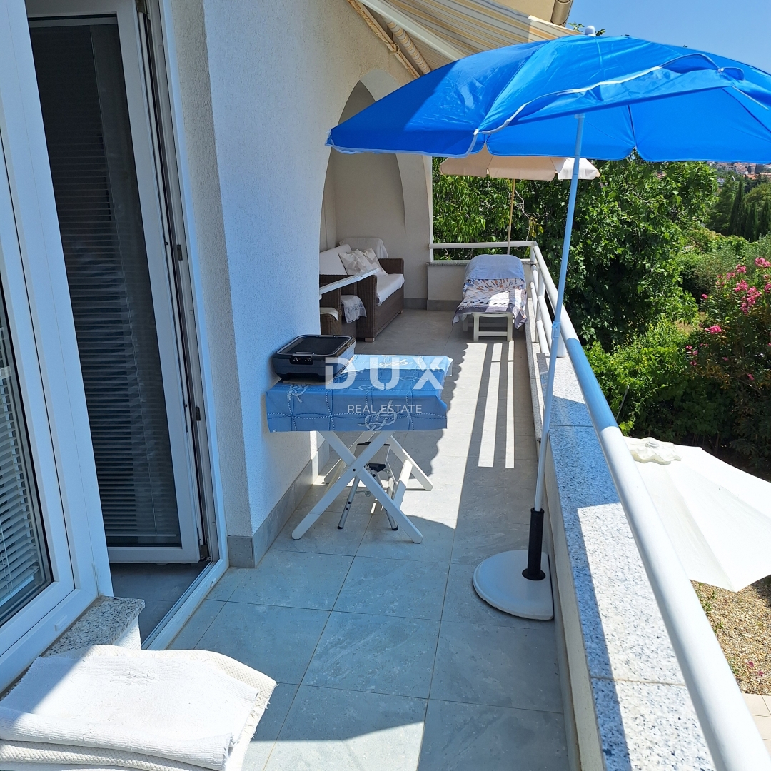 ISOLA DI KRK, CITTÀ DI KRK - Casa indipendente in posizione privilegiata