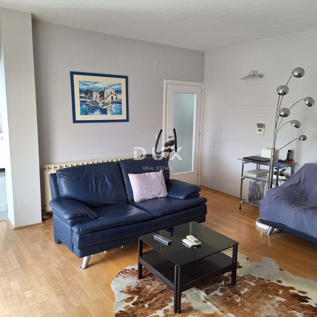 ISOLA DI KRK, CITTÀ DI KRK - Casa indipendente in posizione privilegiata