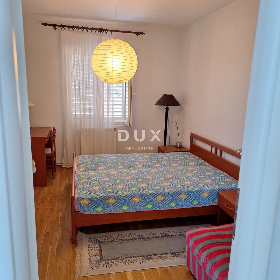 ISOLA DI KRK, CITTÀ DI KRK - Casa indipendente in posizione privilegiata