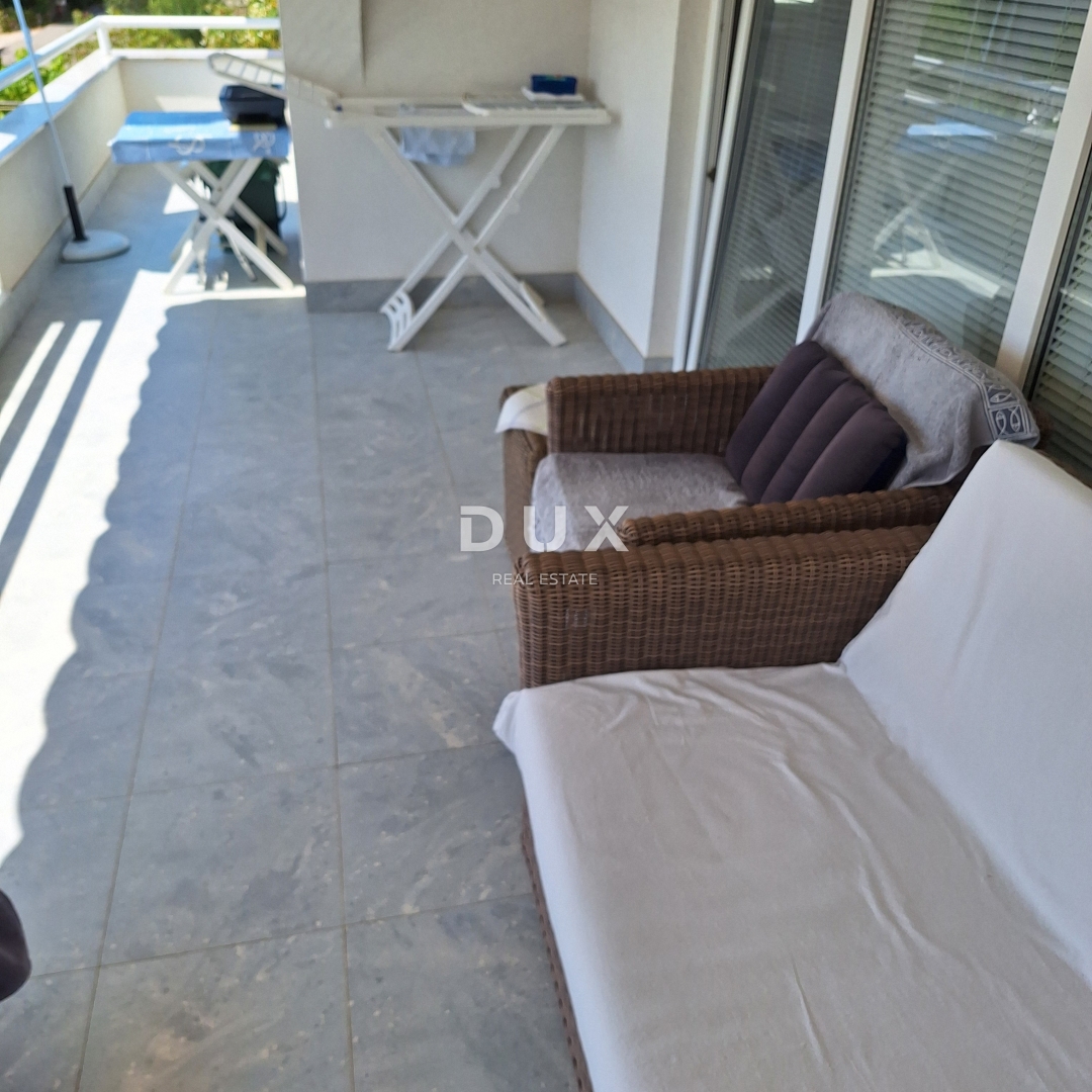 ISOLA DI KRK, CITTÀ DI KRK - Casa indipendente in posizione privilegiata