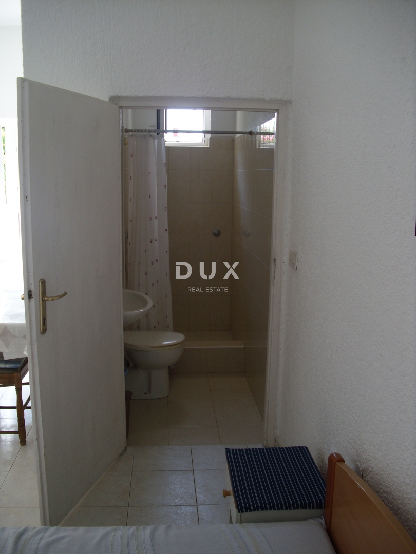 ISOLA DI KRK, CITTÀ DI KRK - Casa indipendente in posizione privilegiata