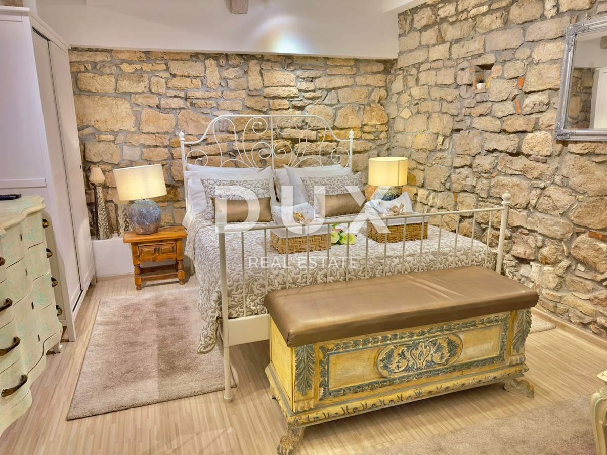 ISTRIA, ROVIGNO - Monolocale di charme in posizione straordinaria!!