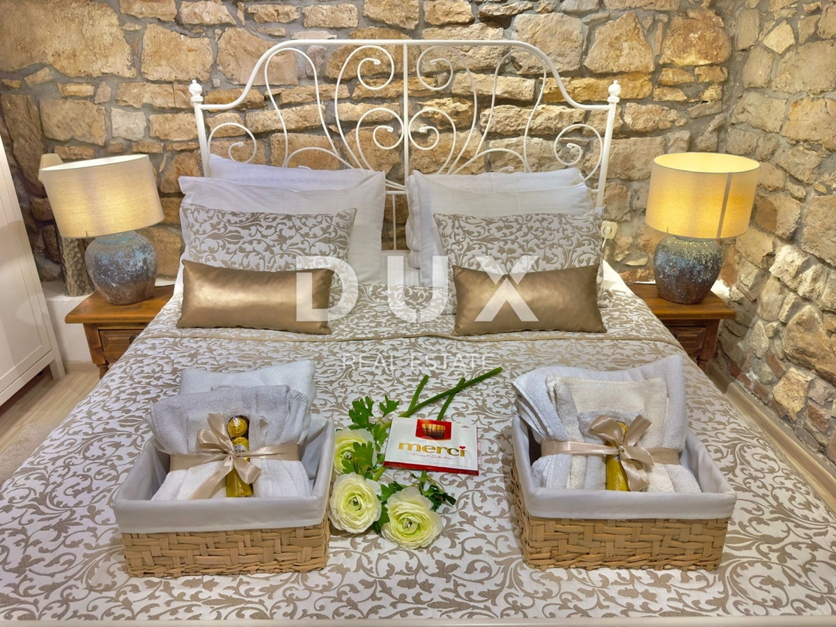 ISTRIA, ROVIGNO - Monolocale di charme in posizione straordinaria!!