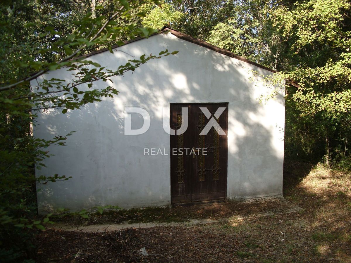 Terreno Pinezići, Krk, 552m2