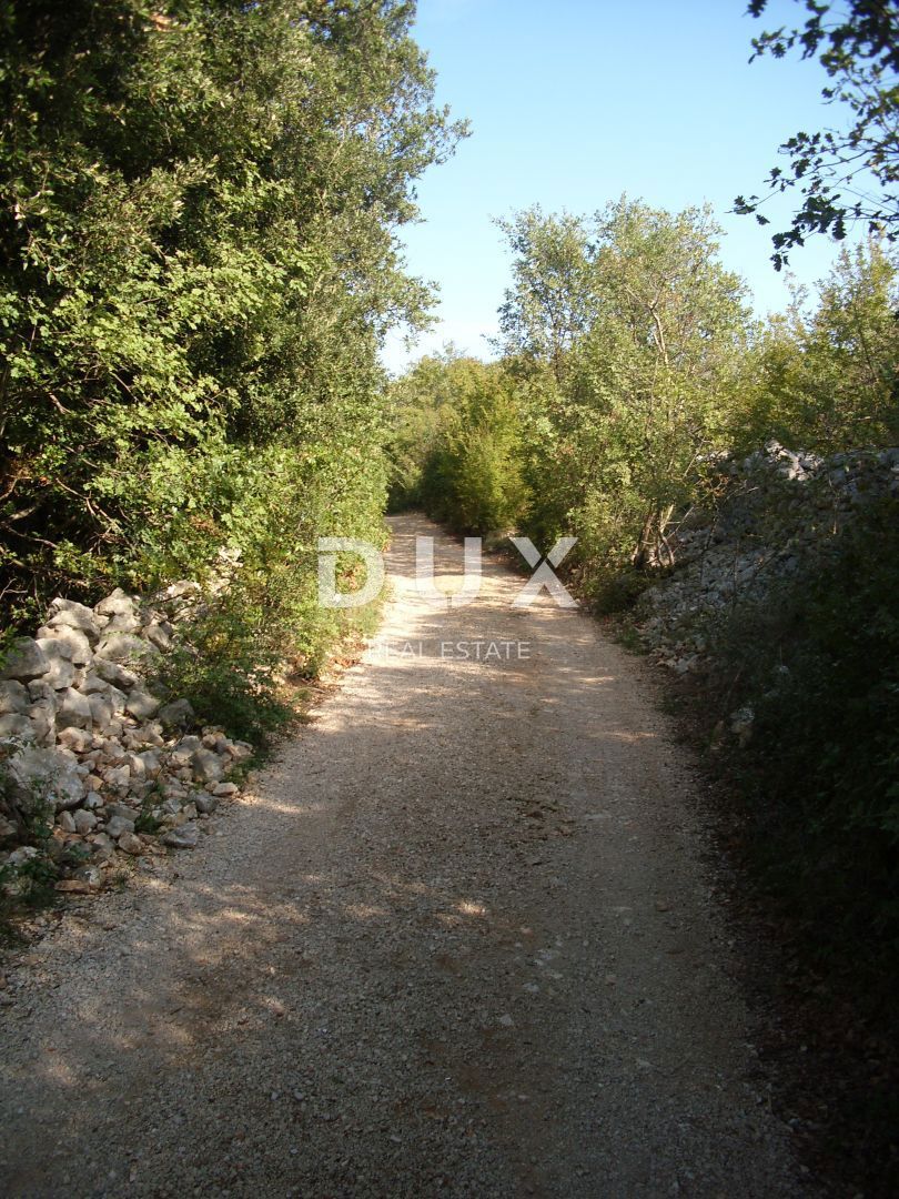 Terreno Pinezići, Krk, 552m2