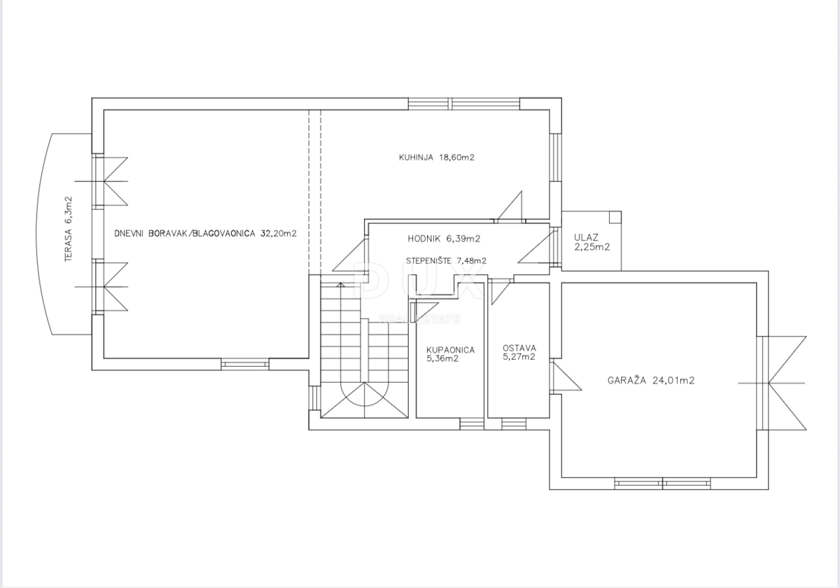 ISTRIA, POMER - casa indipendente 250m2 con garage e giardino, 150m dal mare