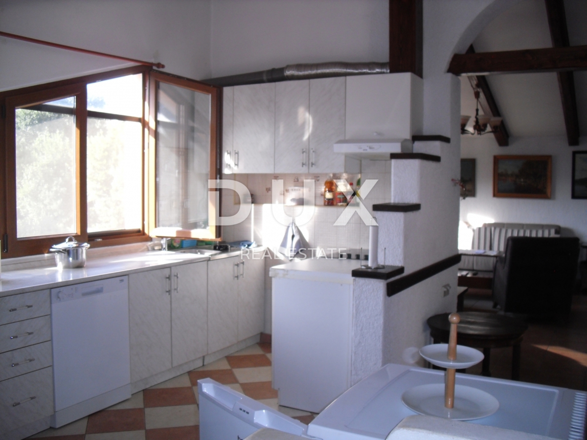 RIJEKA, KRIMEA - Appartamento al secondo piano di 125 m2