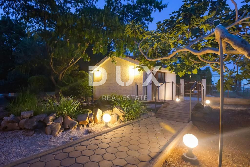 ISTRIA, POREČ - Casa per vacanze con piscina e vista mare