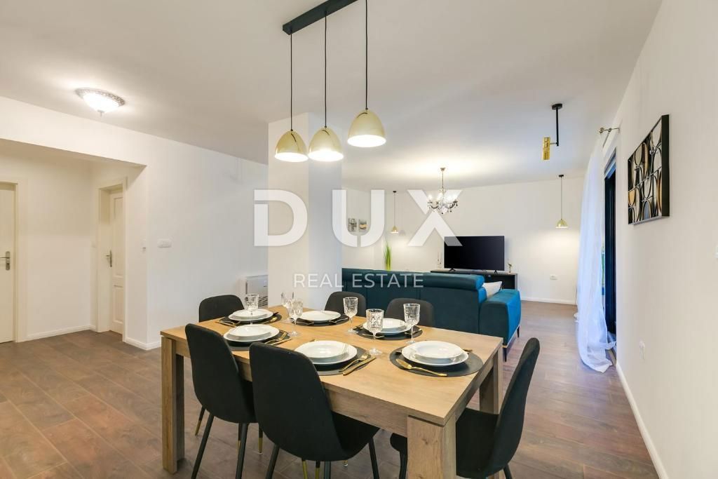 ISTRIA, POREČ - Casa per vacanze con piscina e vista mare