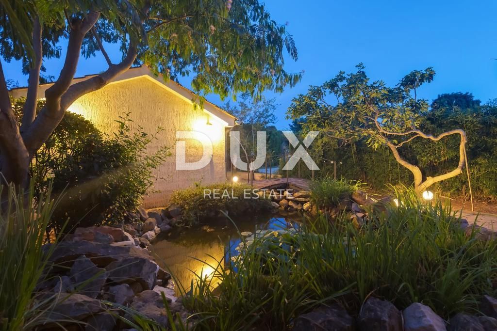 ISTRIA, POREČ - Casa per vacanze con piscina e vista mare