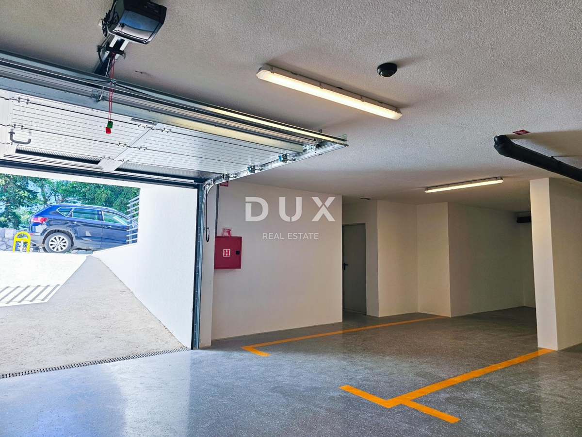 MALI LOŠINJ, CENTRO - Appartamento in un nuovo edificio con posto auto in garage - RARO