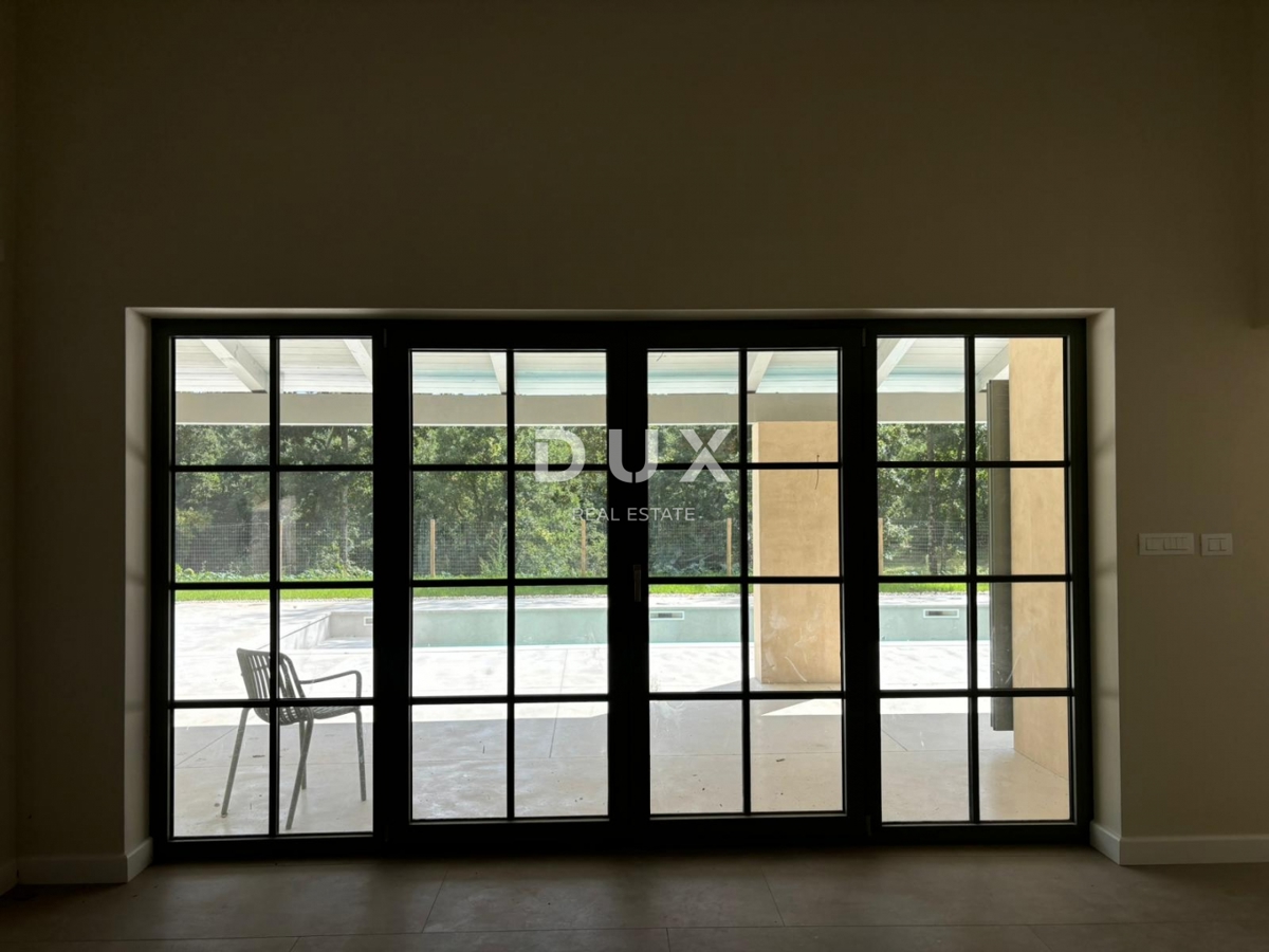 ISTRIA, PAZIN - Magica villa mediterranea con vista sulla natura - nuova costruzione! Stile unico!