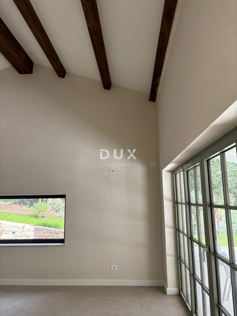 ISTRIA, PAZIN - Magica villa mediterranea con vista sulla natura - nuova costruzione! Stile unico!