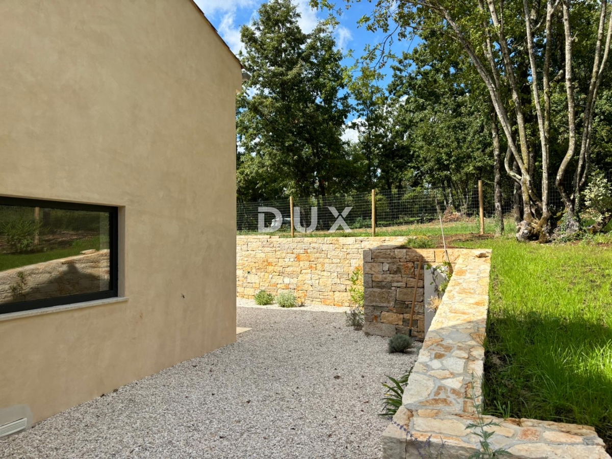 ISTRIA, PAZIN - Magica villa mediterranea con vista sulla natura - nuova costruzione! Stile unico!