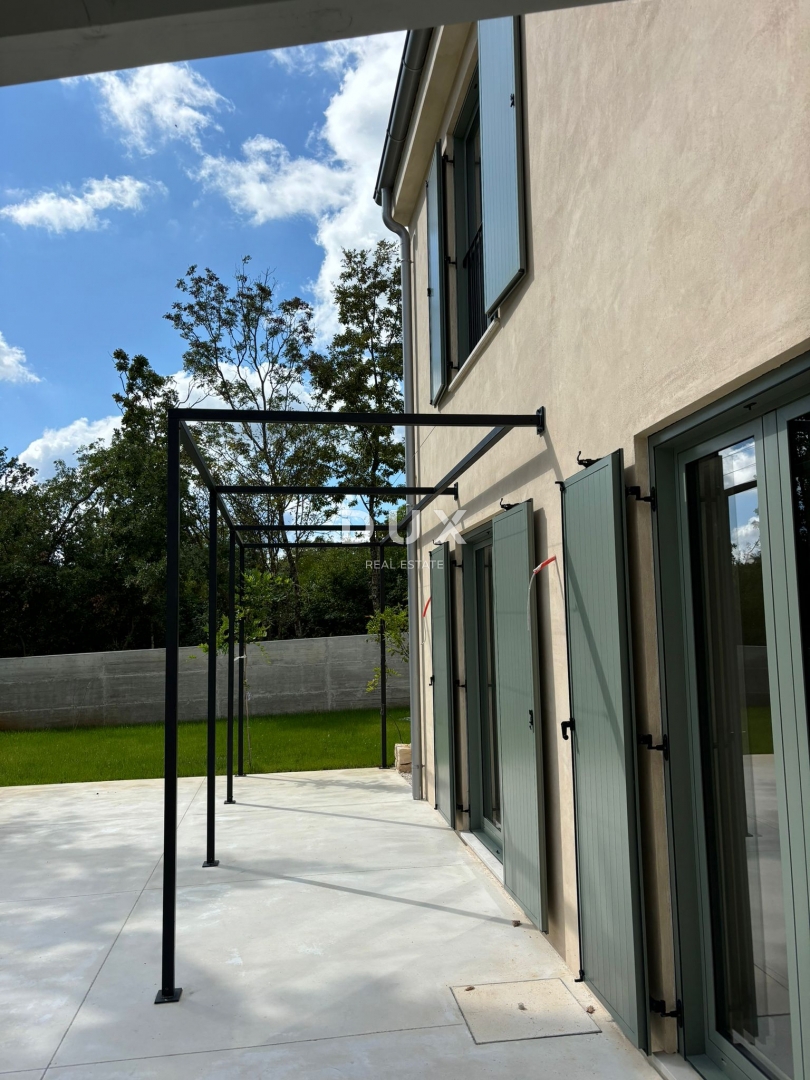 ISTRIA, PAZIN - Magica villa mediterranea con vista sulla natura - nuova costruzione! Stile unico!