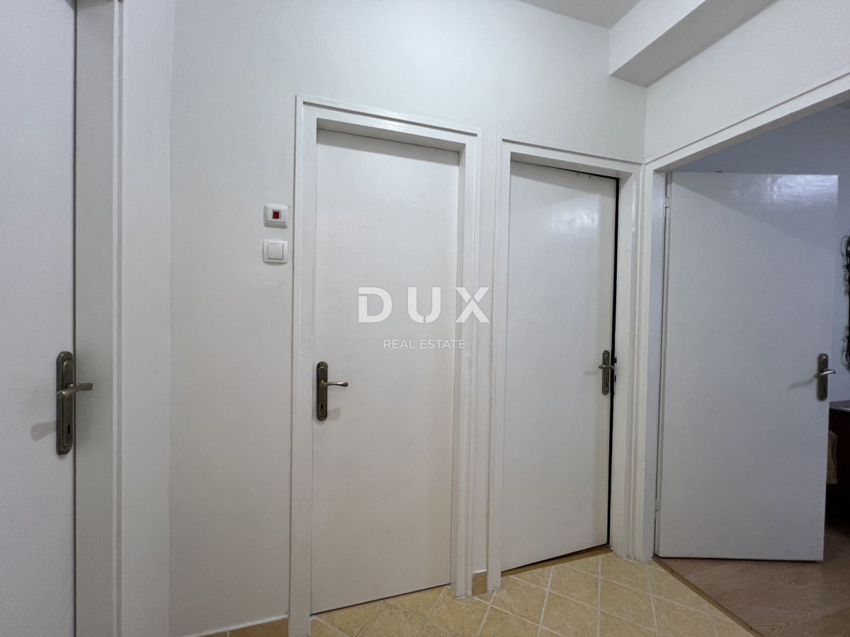 ABBAZIA, LOVRAN - appartamento recentemente ristrutturato di 82 m2, a 500 m dal mare