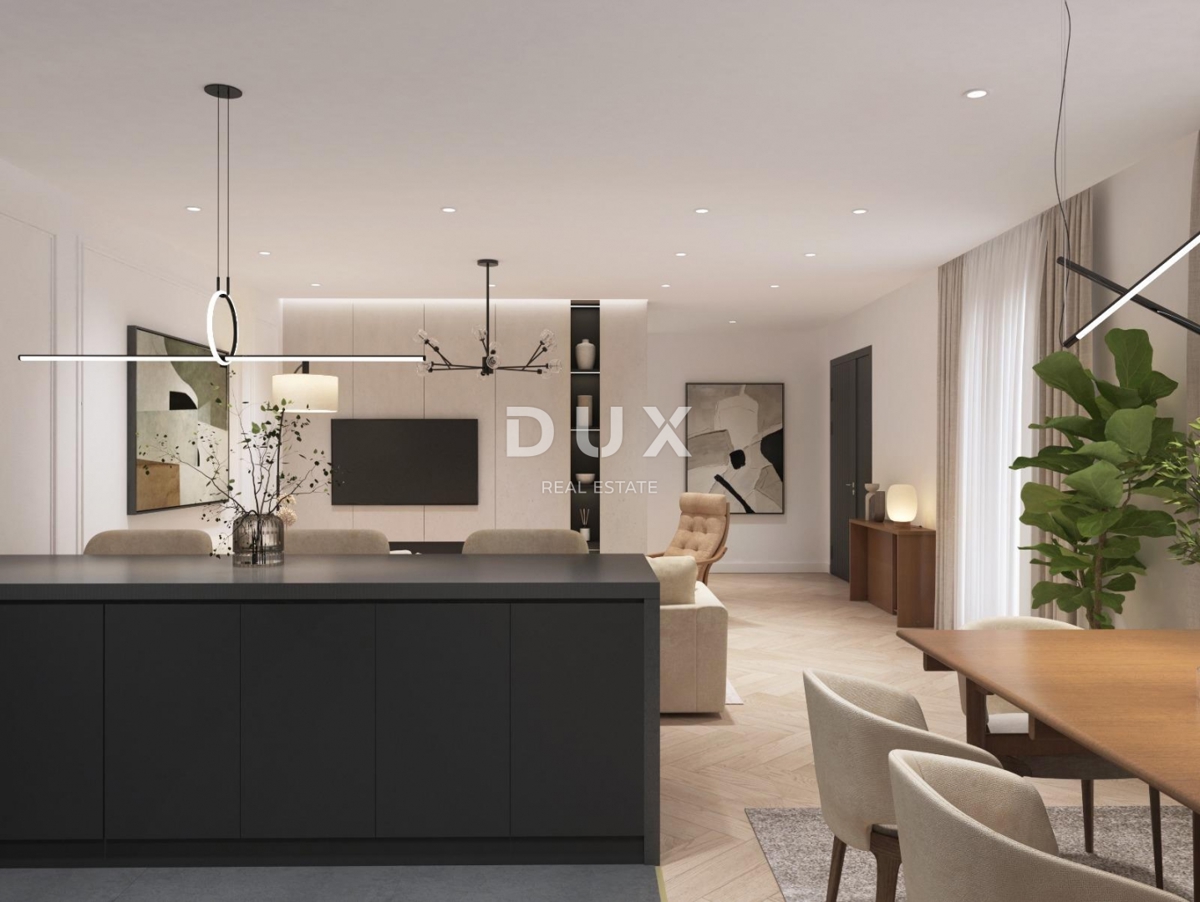 ISTRIA, PREMANTURA – Attico 1BR+LR con ingresso privato e spaziosa terrazza con vista sul mare, vicino alle spiagge e a Kamenjak