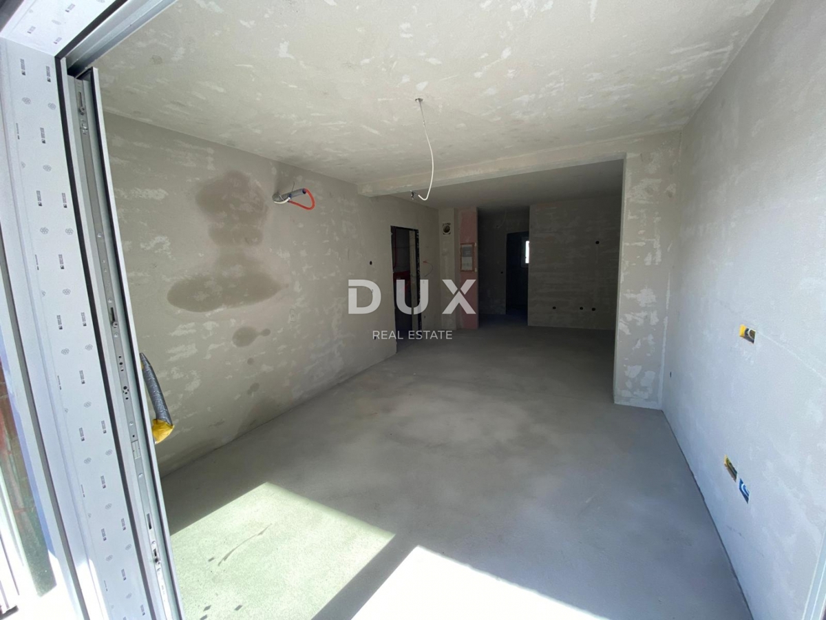 RIJEKA, DRENOVA - esclusivo appartamento in NUOVA COSTRUZIONE al 1° piano con balcone + 2 posti auto! OCCASIONE!