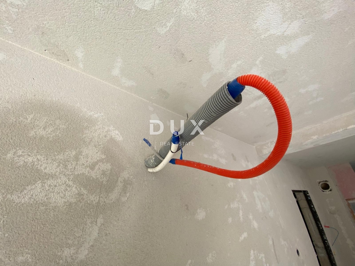 RIJEKA, DRENOVA - esclusivo appartamento in NUOVA COSTRUZIONE al 1° piano con balcone + 2 posti auto! OCCASIONE!