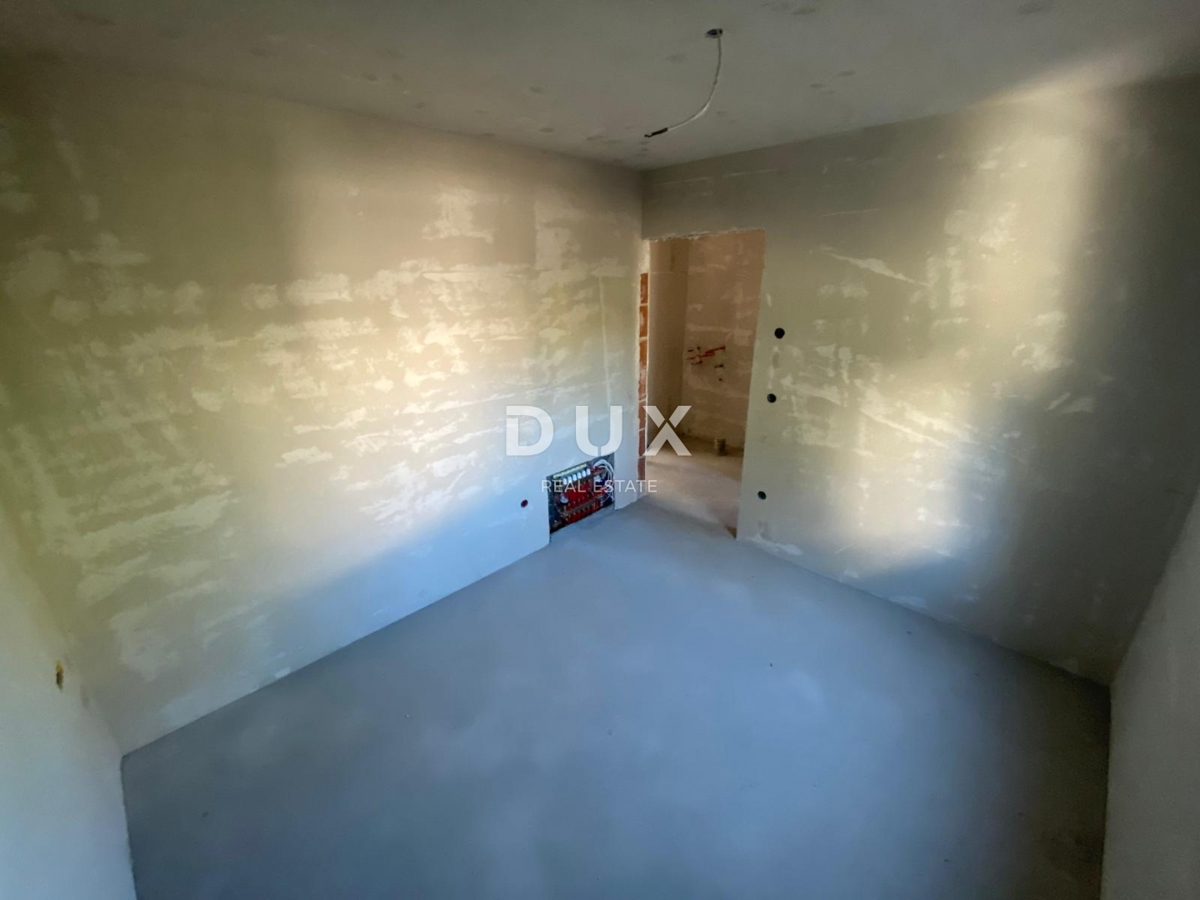 RIJEKA, DRENOVA - esclusivo appartamento in NUOVA COSTRUZIONE al 1° piano con balcone + 2 posti auto! OCCASIONE!