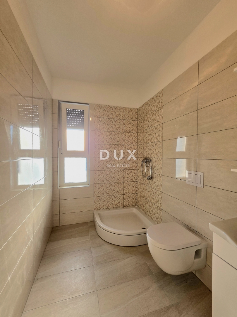 ISTRIA, FAŽANA - Attico con 2 camere da letto e soggiorno a 450 metri dalle spiagge e dal lungomare