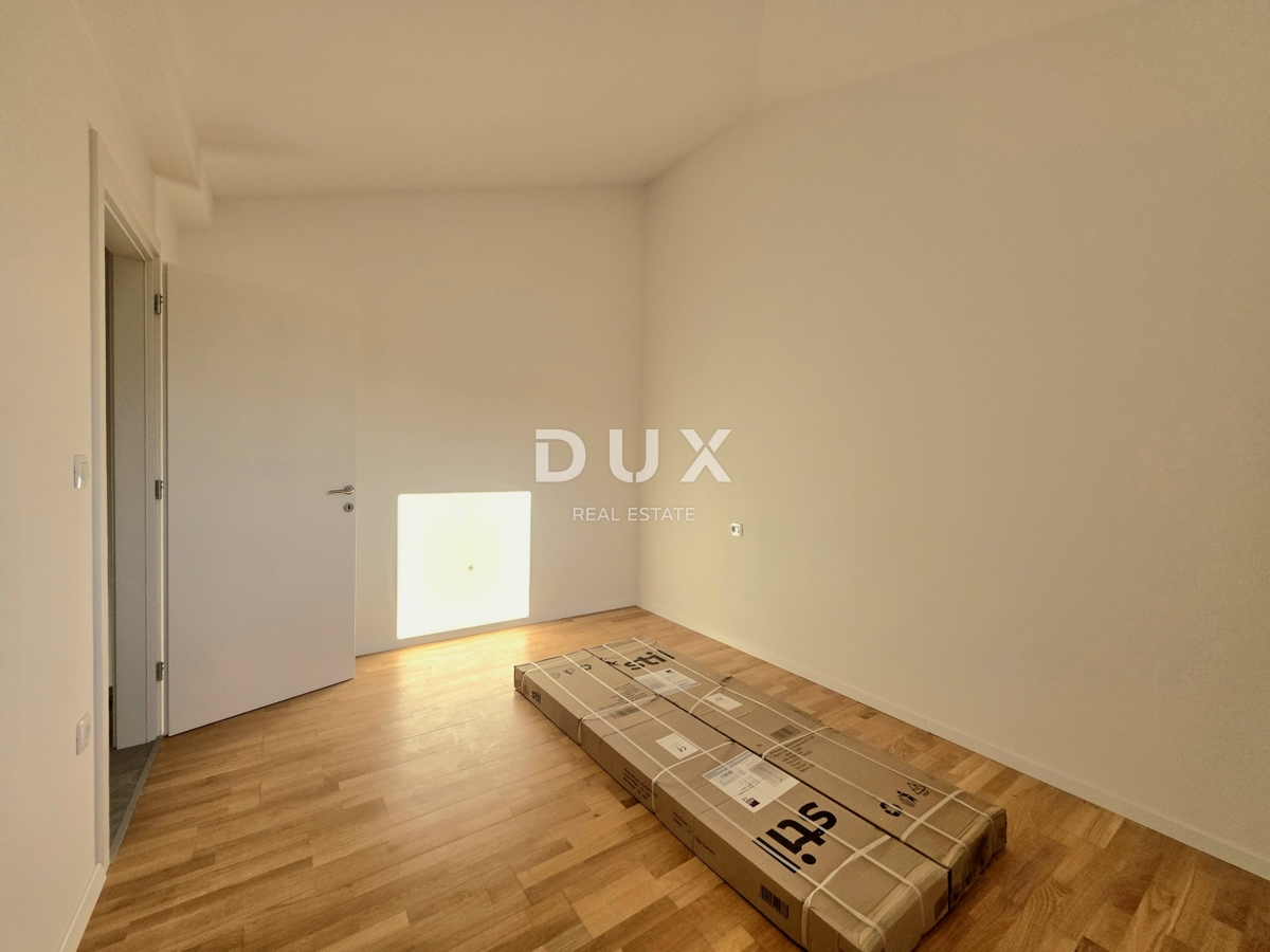 ISTRIA, FAŽANA - Attico con 2 camere da letto e soggiorno a 450 metri dalle spiagge e dal lungomare