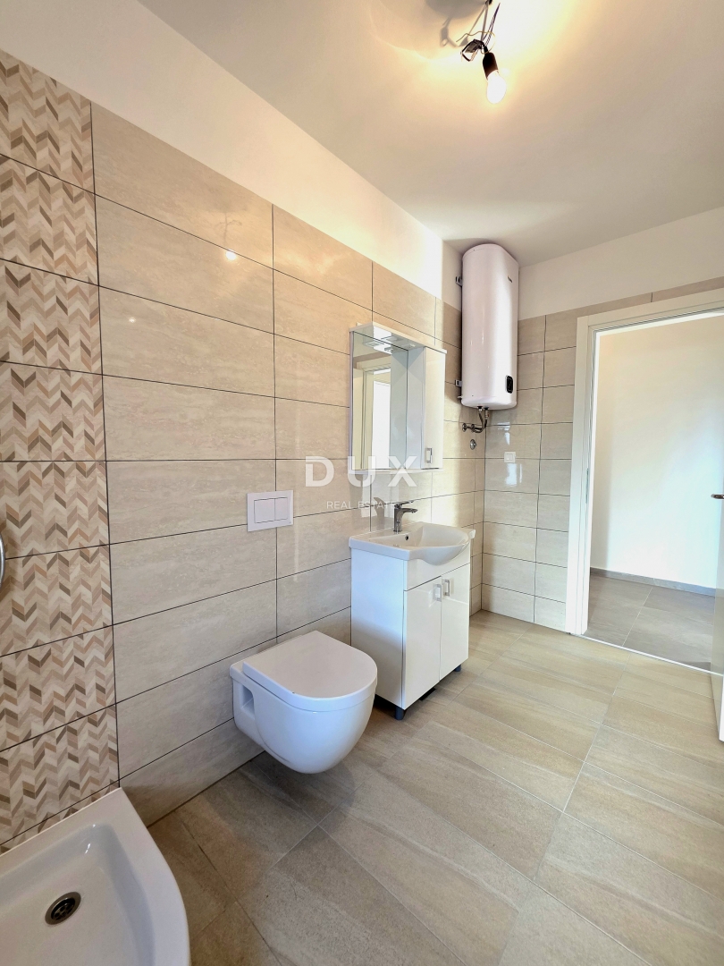 ISTRIA, FAŽANA - Attico con 2 camere da letto e soggiorno a 450 metri dalle spiagge e dal lungomare