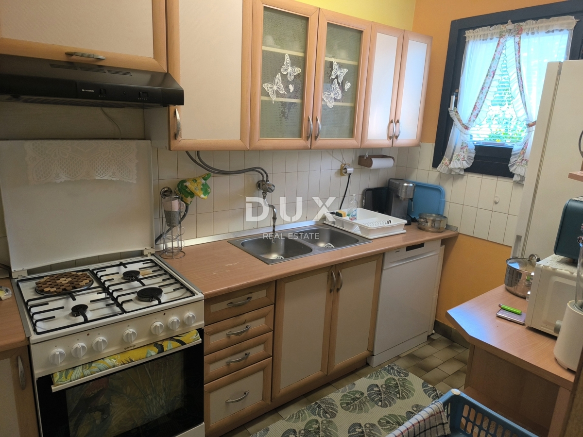 ISTRIA, POLA - Appartamento con 3 camere da letto + soggiorno in centro con parcheggio 83 m2