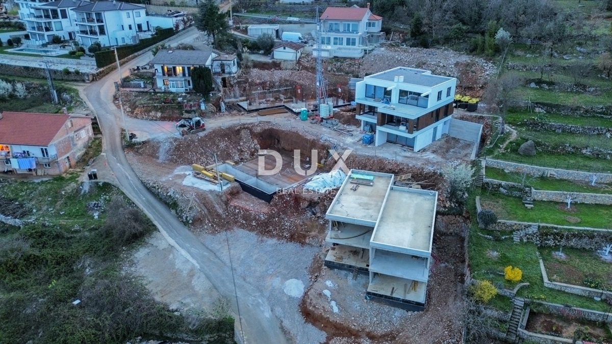 ABBAZIA, LOVRAN – residenza di lusso con piscina privata e vista panoramica sul mare