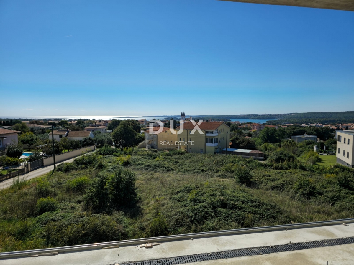 ISTRIA, MEDULIN - Attico di lusso con vista sulla baia di Medolino