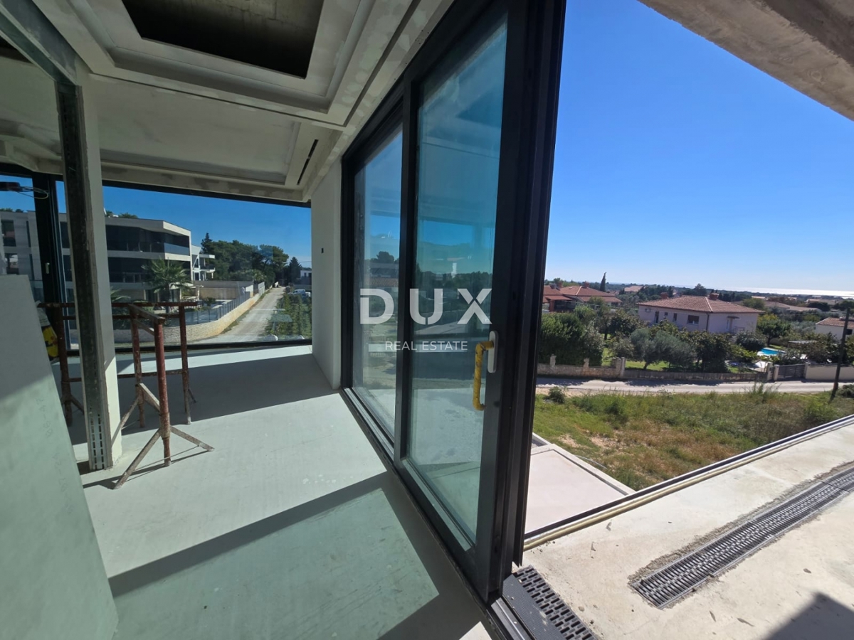 ISTRIA, MEDULIN - Attico di lusso con vista sulla baia di Medolino