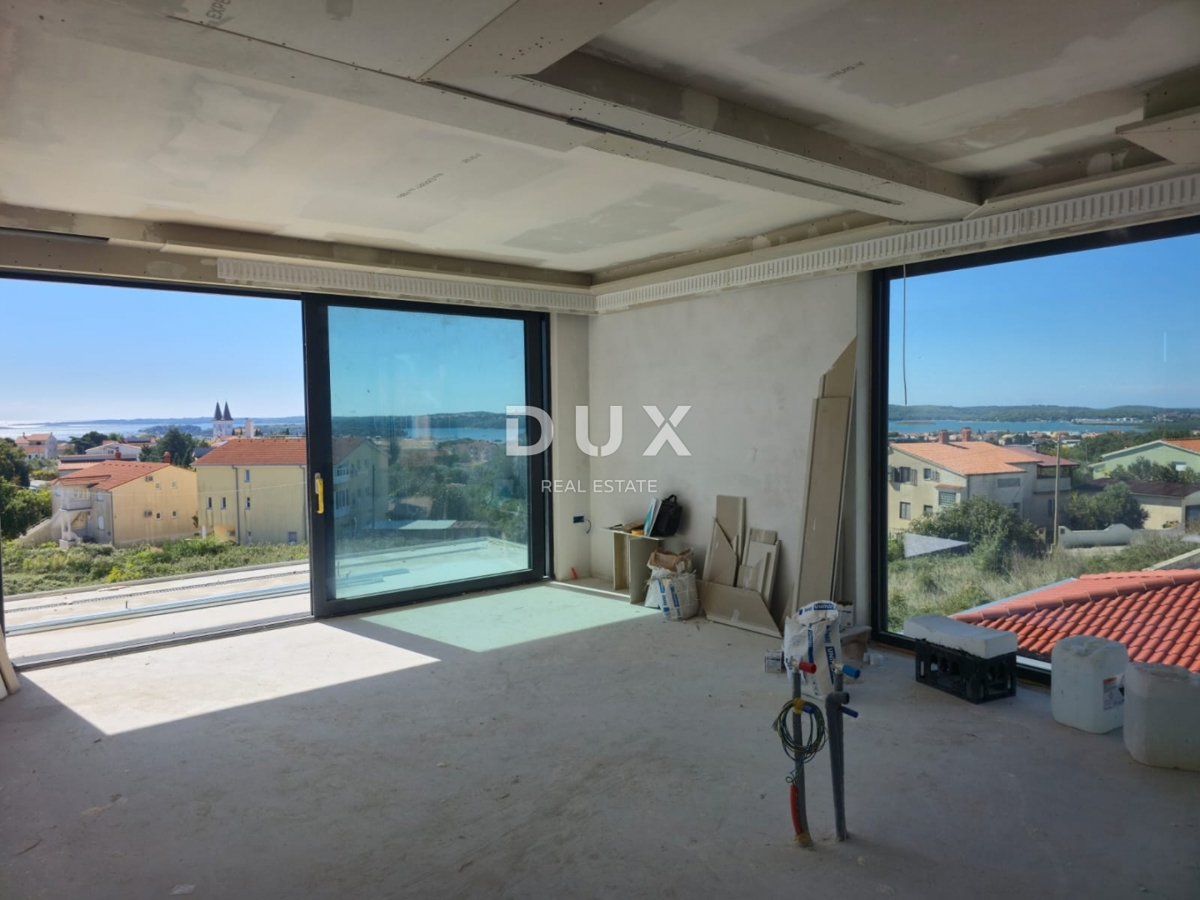 ISTRIA, MEDULIN - Attico di lusso con vista sulla baia di Medolino