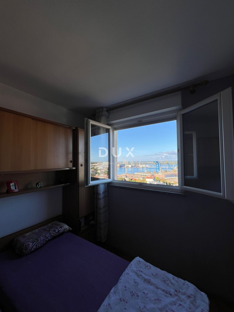 ISTRIA, POLA - Appartamento al 12° piano con vista panoramica nella posizione più ambita di Pola!