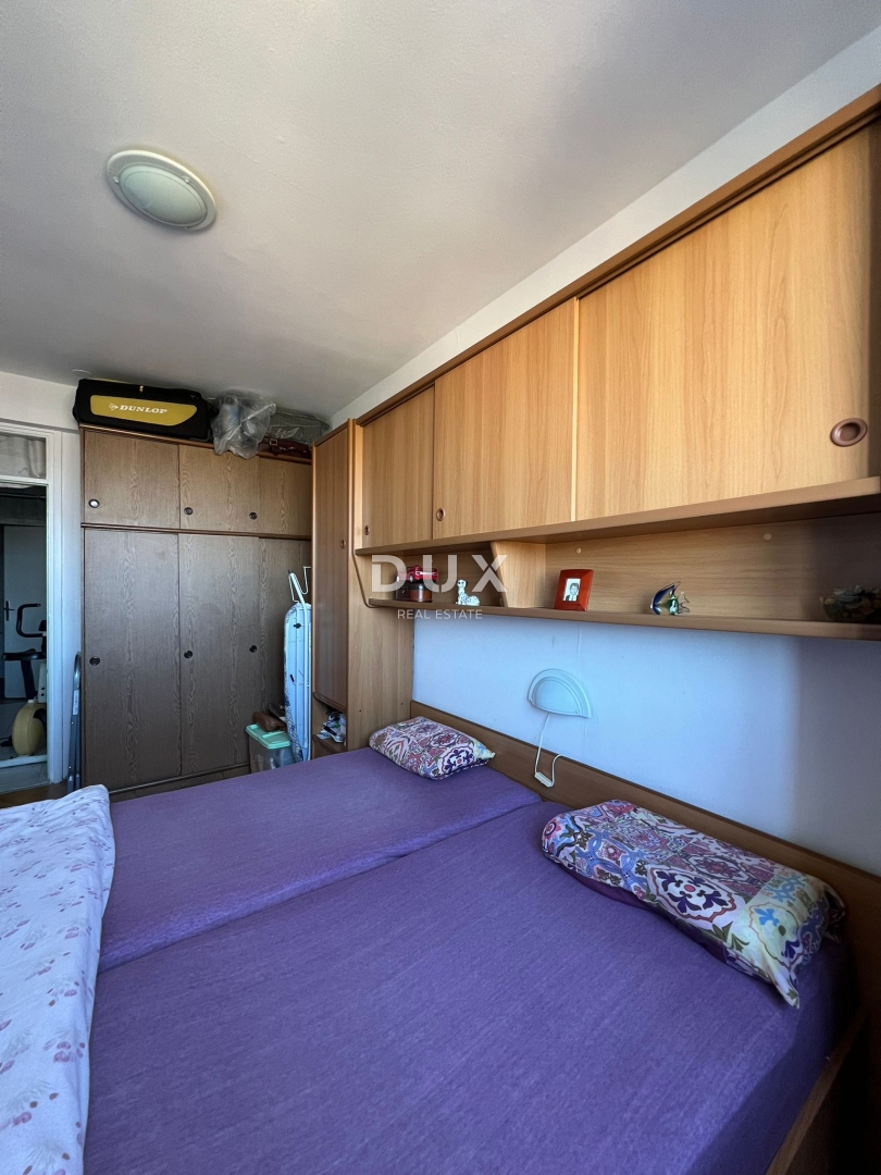 ISTRIA, POLA - Appartamento al 12° piano con vista panoramica nella posizione più ambita di Pola!