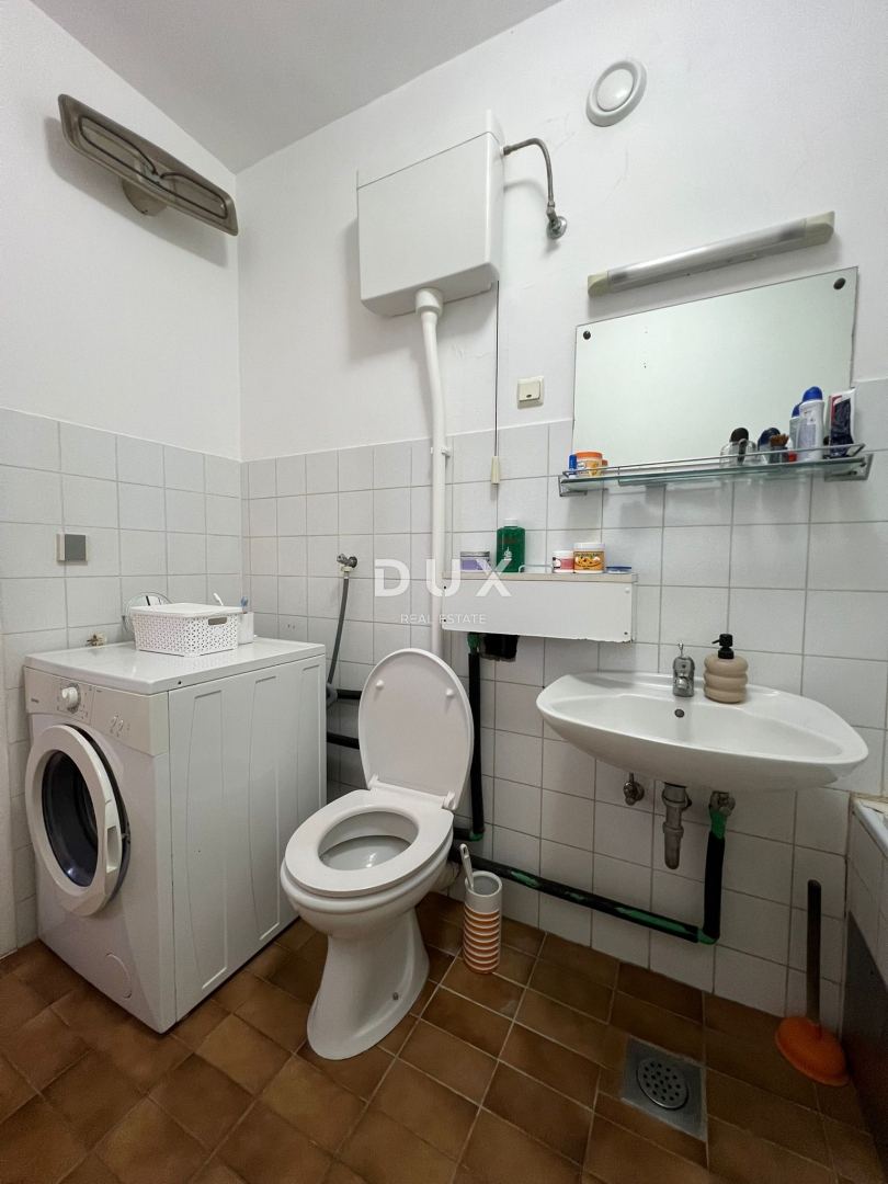 ISTRIA, POLA - Appartamento al 12° piano con vista panoramica nella posizione più ambita di Pola!