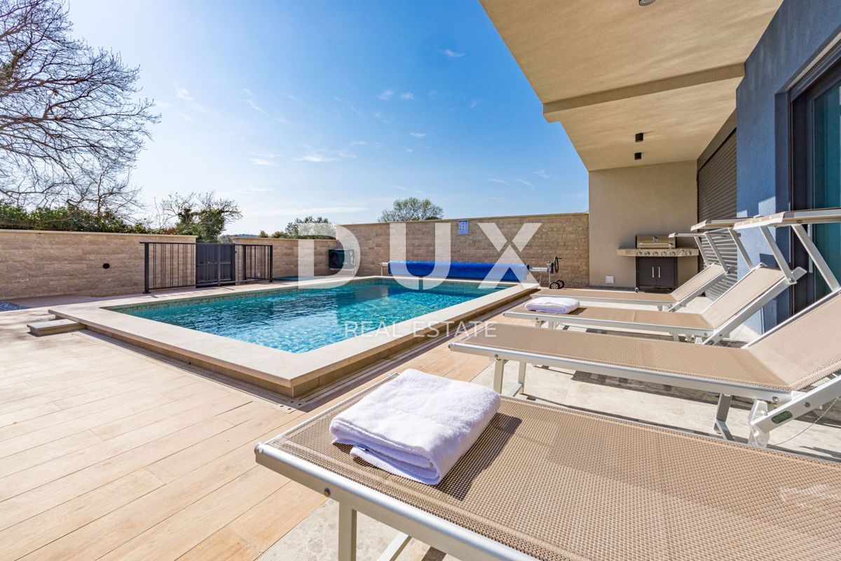 ISTRIA, BANJOLE - Villa bifamiliare contemporanea al mare!