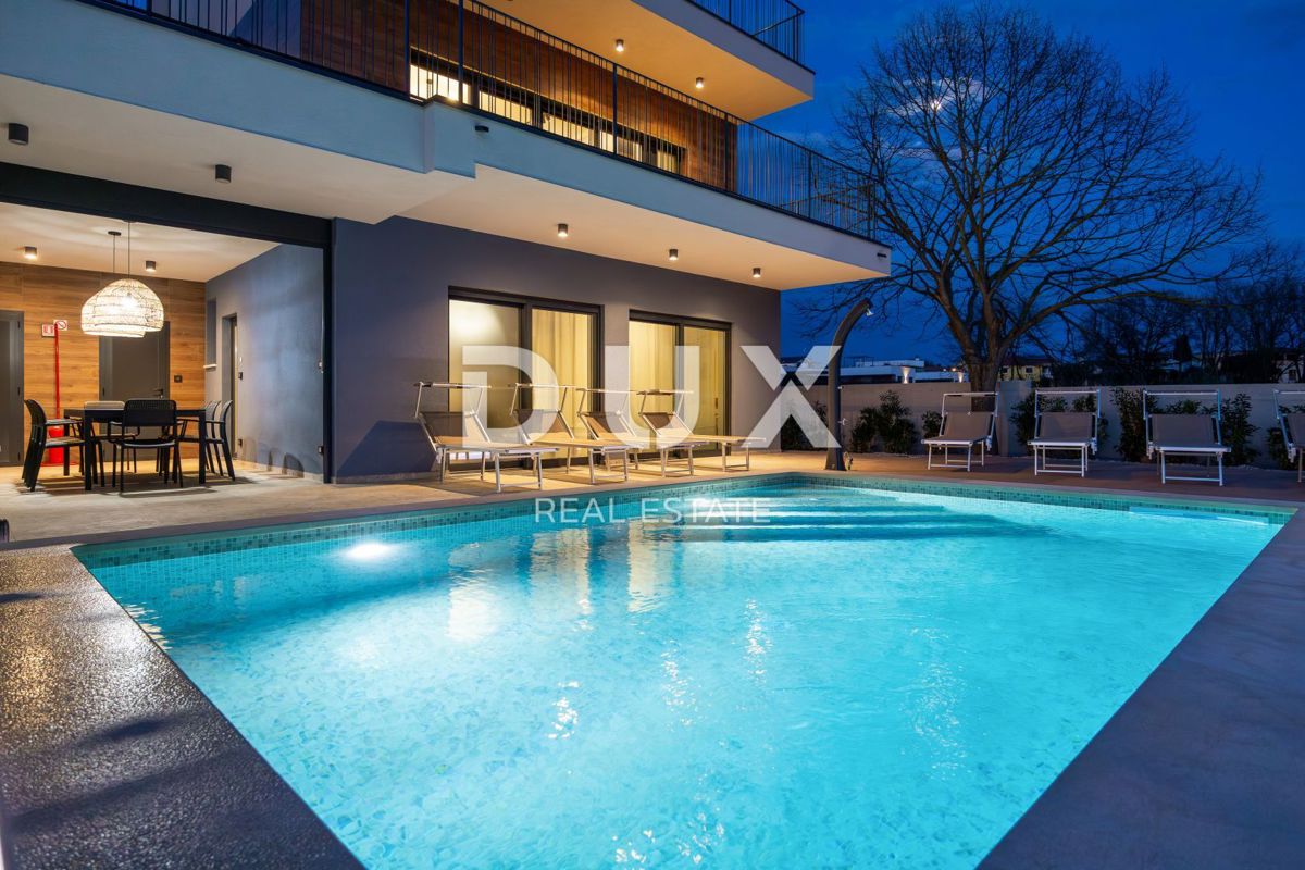 ISTRIA, BANJOLE - Villa bifamiliare contemporanea al mare!
