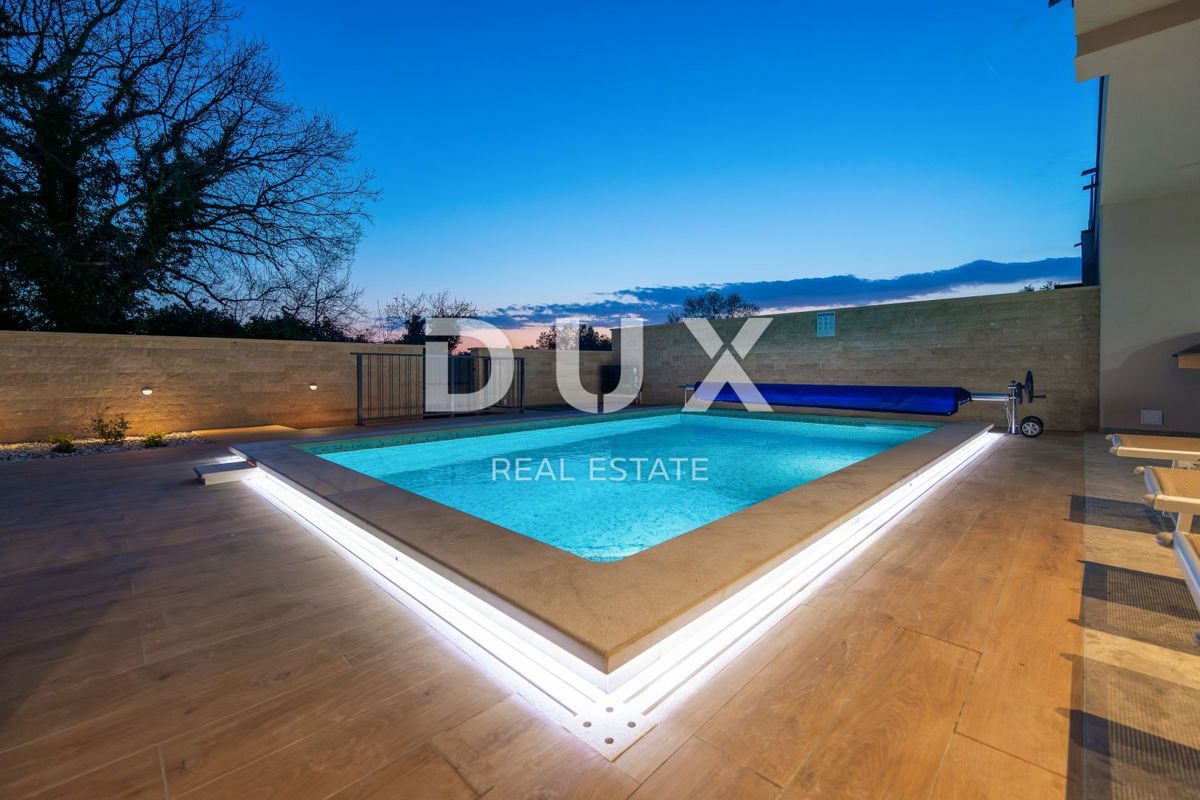 ISTRIA, BANJOLE - Villa bifamiliare contemporanea al mare!