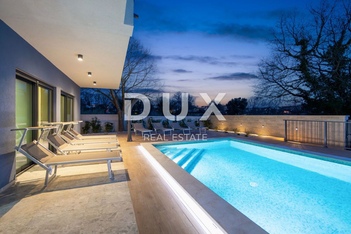 ISTRIA, BANJOLE - Villa bifamiliare contemporanea al mare!