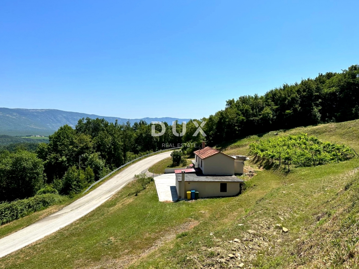 ISTRIA, CEROVLJE - Casa indipendente con vista panoramica