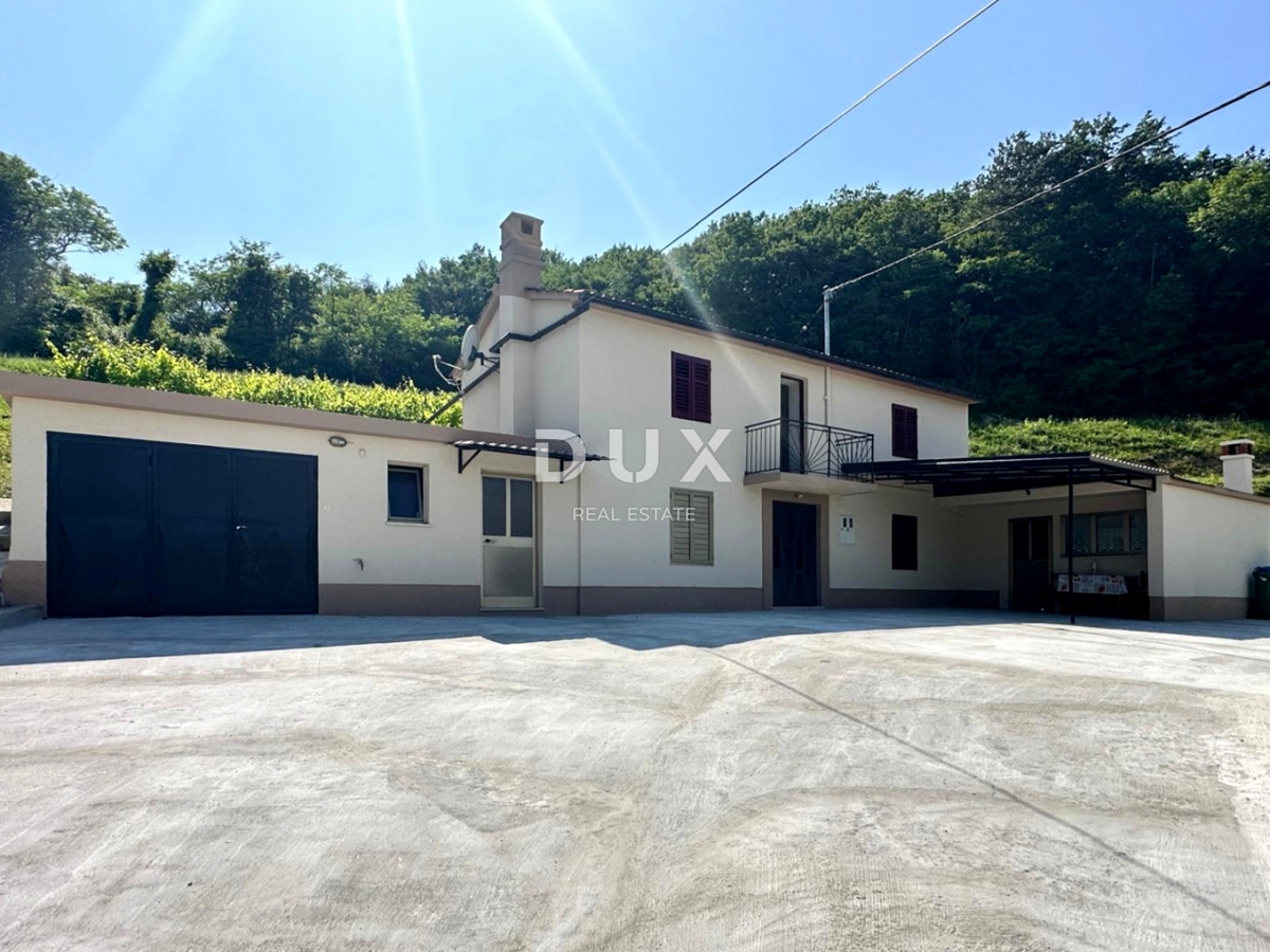 ISTRIA, CEROVLJE - Casa indipendente con vista panoramica