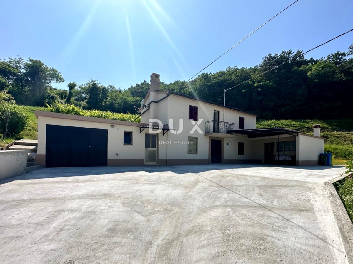 ISTRIA, CEROVLJE - Casa indipendente con vista panoramica