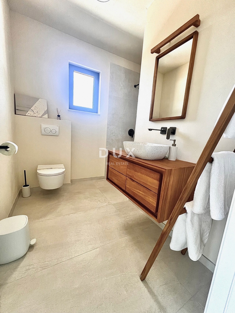 DUGI OTOK, ŽMAN - villa di lusso con piscina e appartamento separato