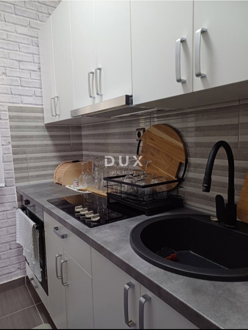 SENJ - grazioso monolocale, balcone, vista mare